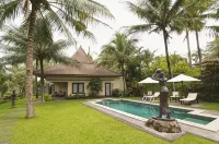 Puri Asri Hotel & Resort Magelang - Pools