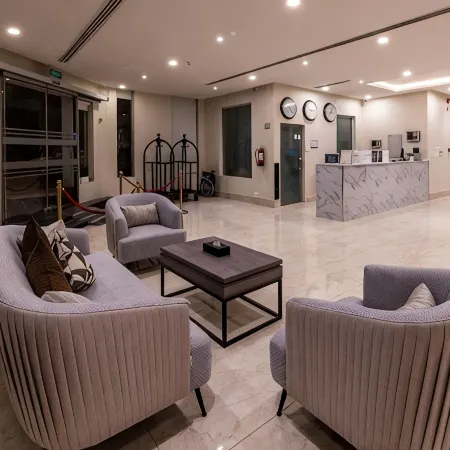 Towlan Services Apartment Qurtaba 2 Отели рядом с достопримечательностью «Аль-Хамра»