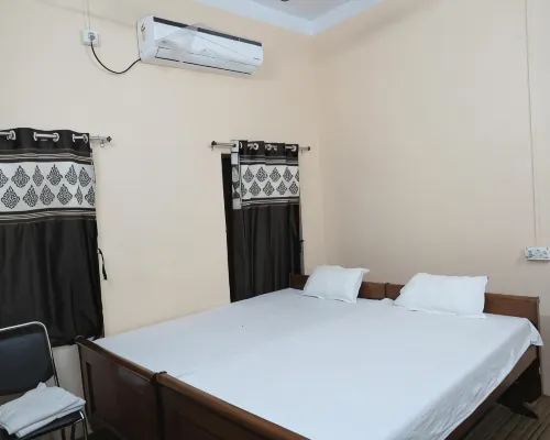 شاو جيست هاوس Hotels near القنصلية الأمريكية