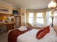 The Briars - Boutique