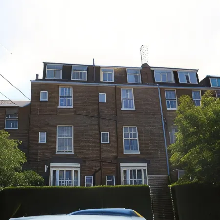 Holmwood House Guest Accommodation
