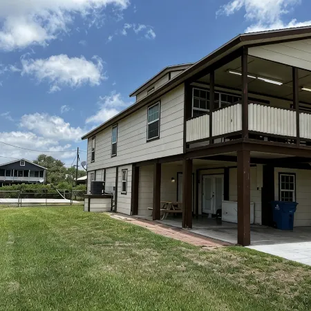 Great Fishing AndHunting Lodge and Vacation Home in Port O’Connor TX