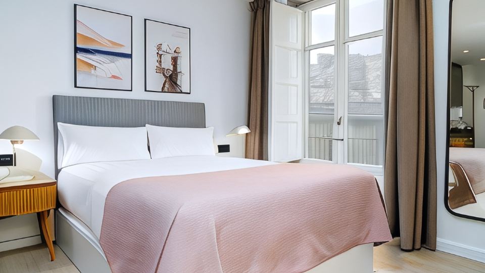 limehome Santiago de Compostela