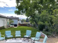 Enjoy Artisan Bread ❤️ Quiet Rambler + Historic Park, Firepit, Pets, 2 Car Garage