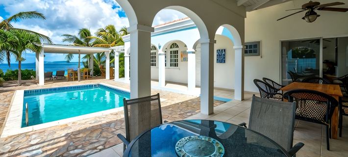 Oceanfront Villa, private pool, gazebo, great diving and snorkeling steps away Ξενοδοχεία στην πόλη Kralendijk