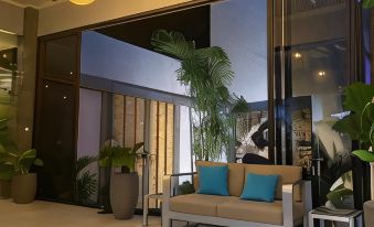 Hotel Naoz