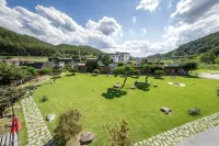 Cheongju Okhwayongso Scenic Pension & Jade Nine - 4-Star