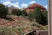 Cool West Sedona Canyon Retreat - Wildlife and Mountain Views, Walk to Trails - con vistas a la montaña