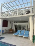 Stunning Beach Front Villa With Infinity Pool - Villas