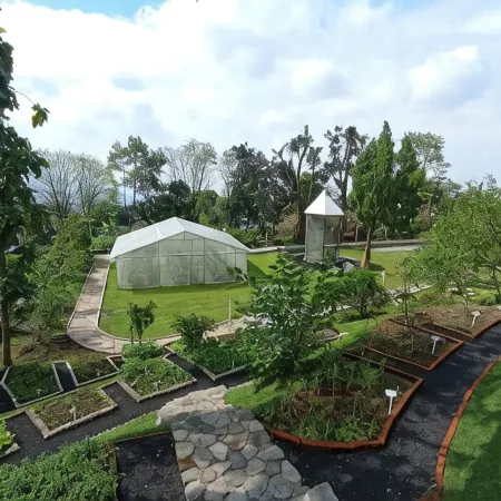 Surya Hotel & Cottages Prigen