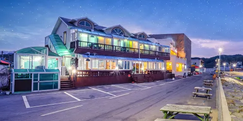 Yangyang White Sand Pension