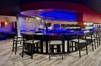 Ramada by Wyndham Yuma - bar