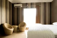 Hotel Raja Akas - Homestays