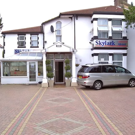 Skylark Guest House