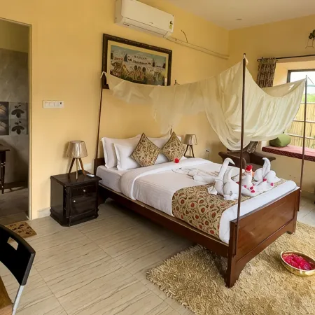Chokhiwadi Forest Retreat