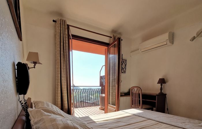 T2 sea & mountain view in the heart of the UNESCO-listed Gulf of Porto