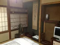 中央館 清水屋旅館