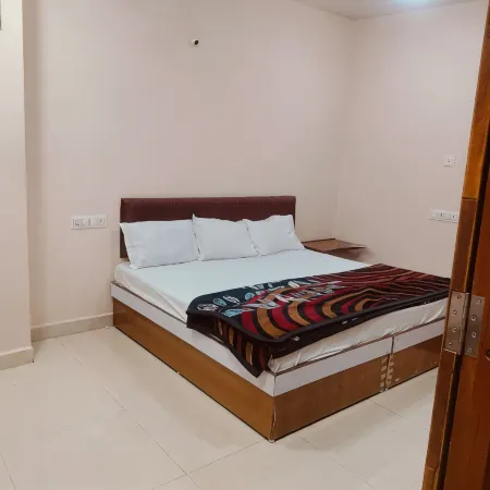 Kanha Homestay