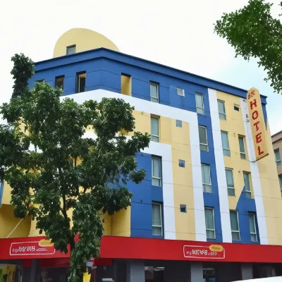 Sun Inns Hotel Kota Damansara Near Hospital Sungai Buloh Hotels near SEGi University