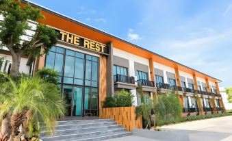 The Rest Hotel - Prachuap Khiri Khan