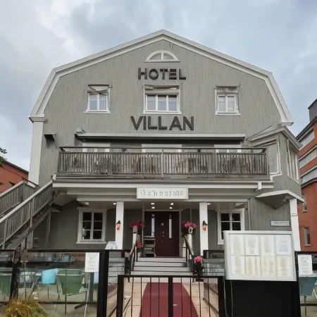 Hotel Villan Отели рядом с достопримечательностью «Крепость Эльвсборг»