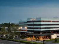 هوتل بولمان بوردو لاك Hotels near بوردو لاك