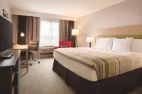 Country Inn & Suites by Radisson, Stockton, IL - Lemmikkieläimet sallittu