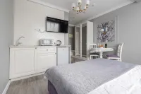 Rivyera Art Aparthotel - Apartments