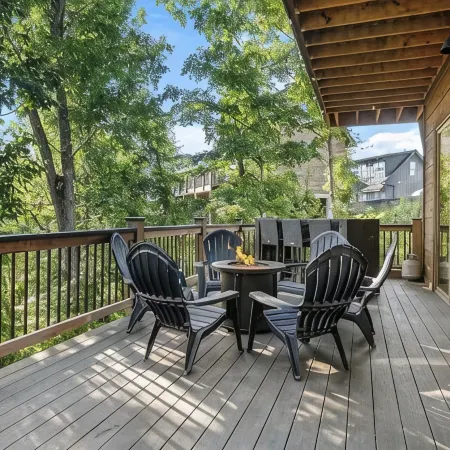 Indoor Pool,Fire Place, Hot Tub, Game Room, WiFi, AC, Sleep 10. Douglas Lake.