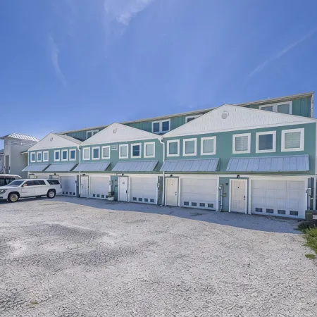 SPECTACULAR VIEWS!-Luxury Beachfront Townhome with DIRECT Ocean Views!