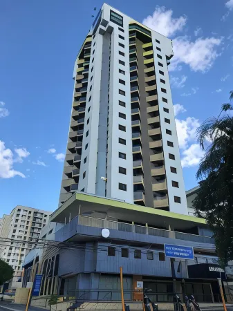 巴烏魯藍樹花園飯店