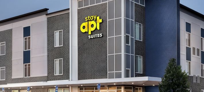 Stayapt Suites Jackson Отели в г. Джексон