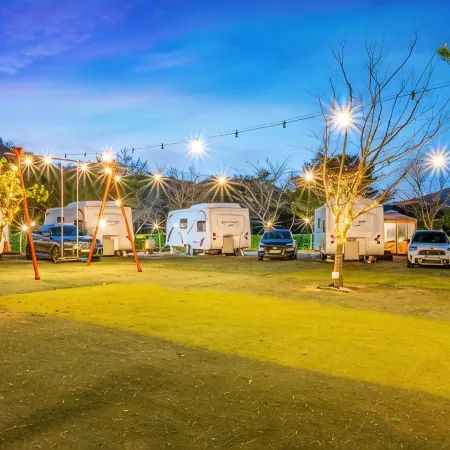 Cheolwon Noblesse Glamping Caravan