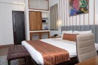 Hotel Gopika International - ติดทะเล