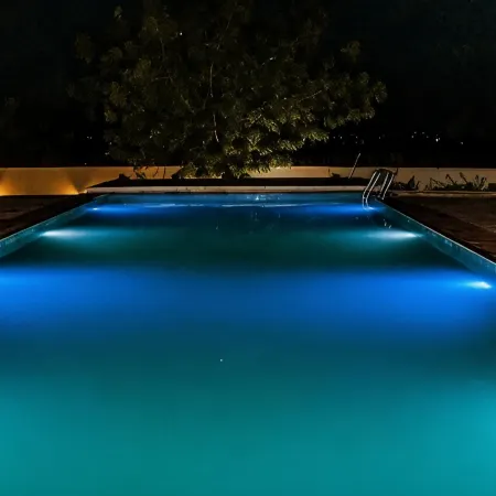 House 12 Studios & Suites