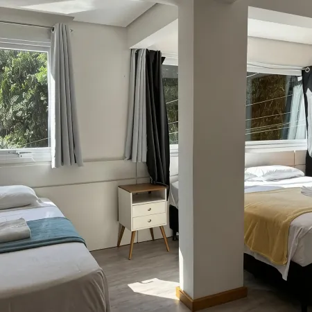 Hotel Golden Hills