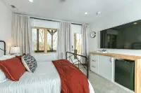 Cozy Comfortable Asheville Couple's Getaway - Bungalows