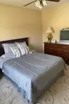 Lakefront Cabin in quiet cove. No steps to private boat slip. Pet friendly. - 4-Star