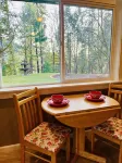 Luxury studio in the private hillside of Trail. Wi-Fi & Pet Friendly! - Apartments