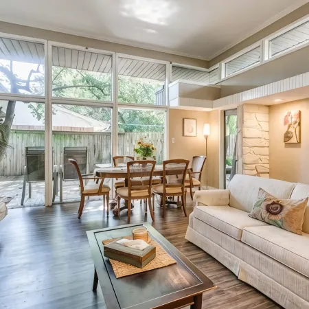 Maggie's Place II - Sustainable Short Term Stays