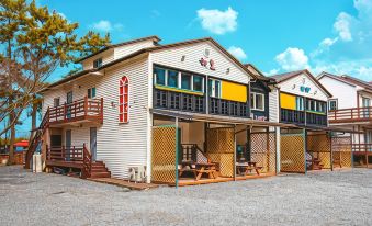 Taean (Anmyeondo) Sky and Sea Pension