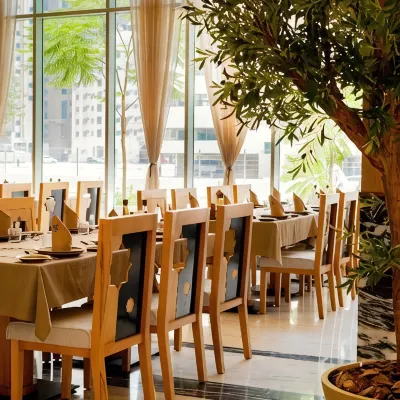 Luxe Grand Hotel Apartments Các khách sạn gần Trung tâm thương mại Safeer
