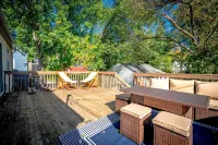 Theater - Firepit & BBQ - Life Size Games - พร้อมระเบียง