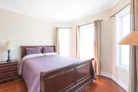 Nice 3 Bedroom Home Perfect for Access to Central Boston and Cambridge - 발코니