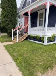 Modern 1 Bedroom, 10 minute walk to Downtown
