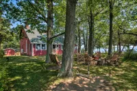 Rustic Cliff-top Cabin at the Tip of Lake Champlain's Barney Point - 4-Star