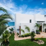 Intoxicating Ocean Views!! 4-6 bedrooms - Villas
