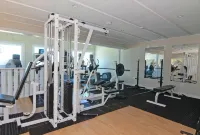 Oceanview Luxury Condo – Beach, Pool, Gym & Yacht Club - Gym