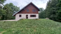 Individual chalet close to the Haute Joux Nordic area - 木屋