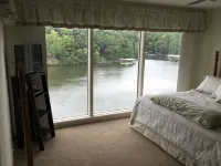 Waterfront Indian Pointe Condo, Views, Pools, Tennis and more. 17mm - 3 ดาว